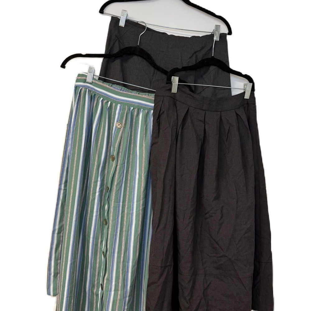 Green and White Pleated A-Line & Gray Midi Gray Pencil Skirt Sz 6